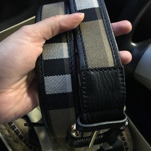 Burberry belt